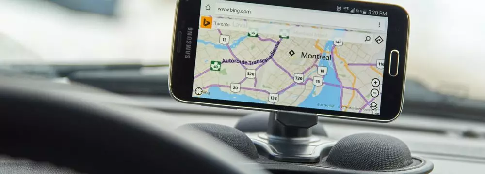 Projeto de Lei que prevê proibição do Waze no Brasil é aprovado  