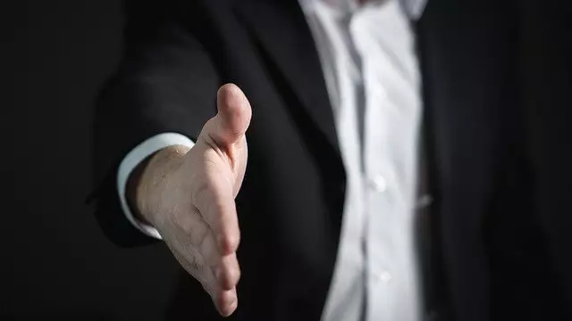 Conheça as Vantagens de Participar de uma Licitação  